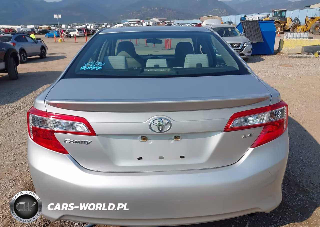 2012 Toyota Camry Le VIN:4T1BF1FK0CU083198 - 16
