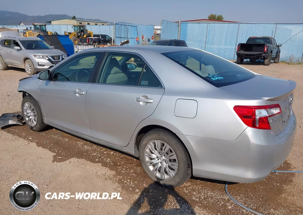 2012 Toyota Camry Le VIN:4T1BF1FK0CU083198 - 3