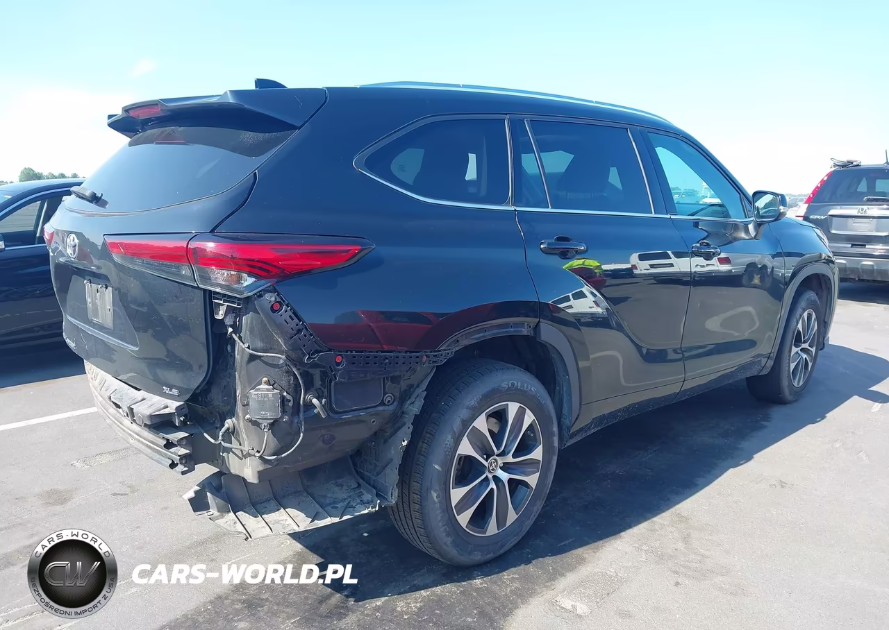2021 Toyota Highlander Xle VIN:5TDGZRAH1MS042855 - 4