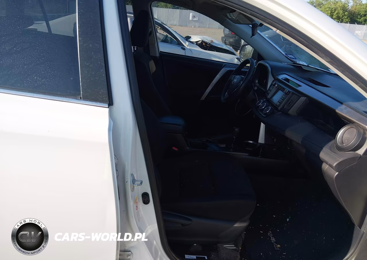 2018 Toyota Rav4 Le VIN:JTMZFREV5JJ185267 - 5
