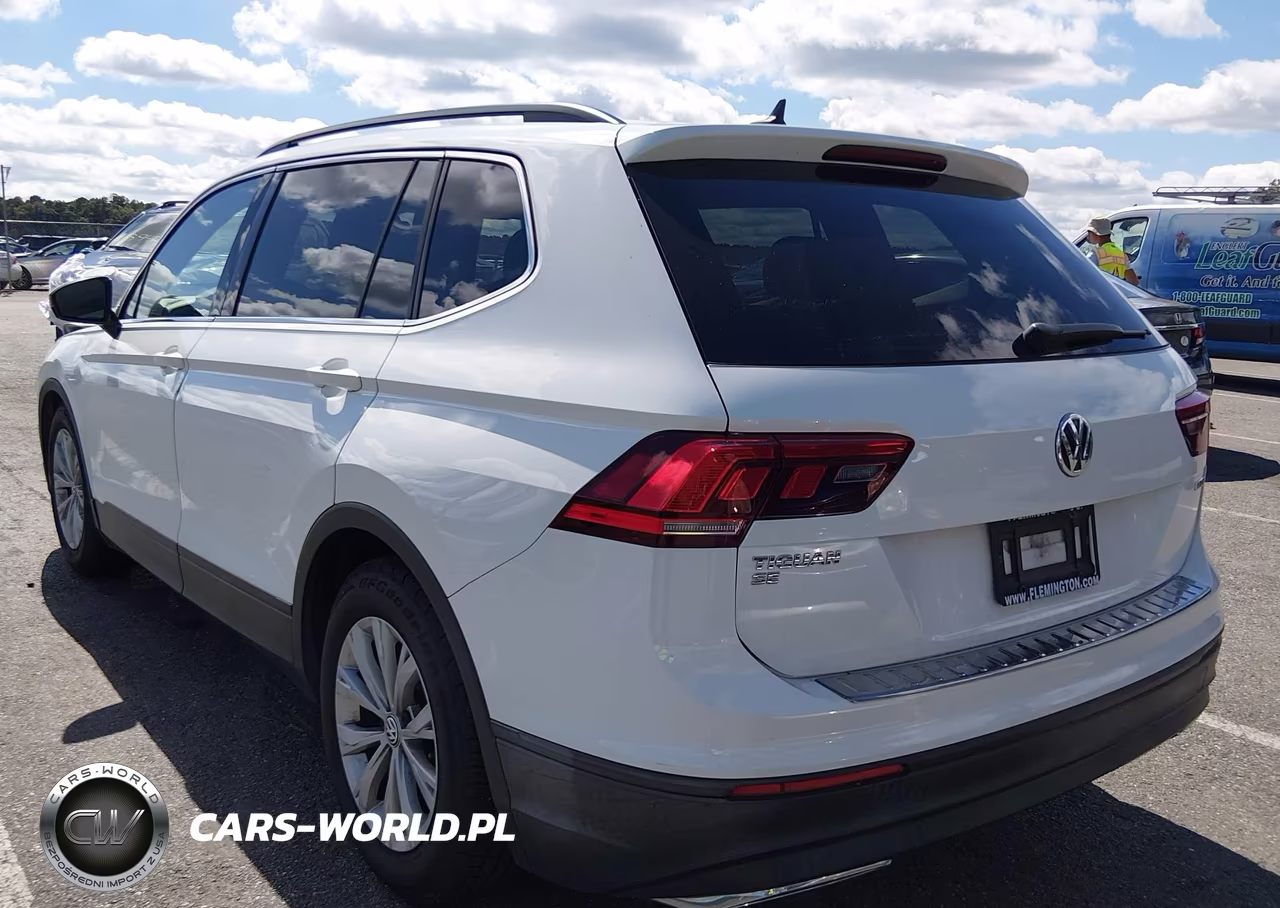 2019 Volkswagen Tiguan 2.0T Se-2.0T Sel-2.0T Sel R-Line-2.0T Sel R-Line Black VIN:3VV2B7AX4KM091511 - 3