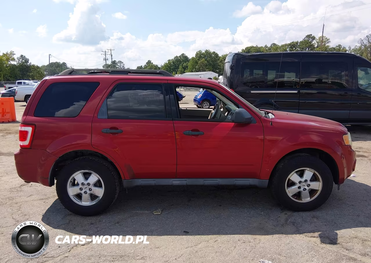 2010 Ford Escape Xlt VIN:1FMCU0D79AKC82228 - 13