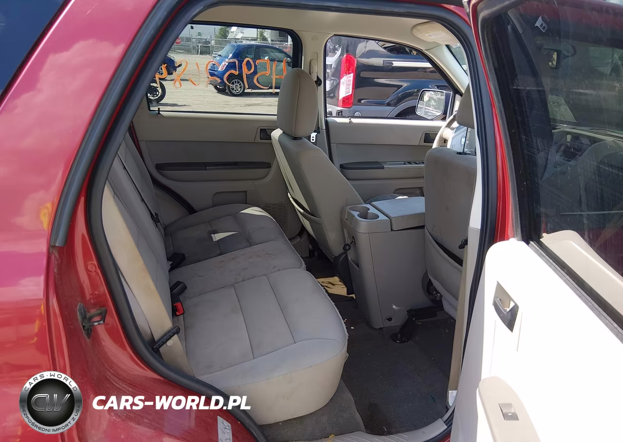 2010 Ford Escape Xlt VIN:1FMCU0D79AKC82228 - 8