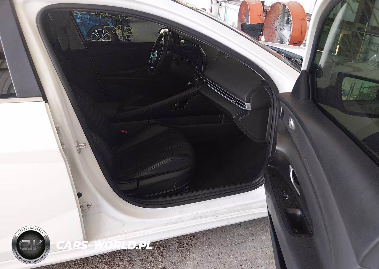 2023 Hyundai Elantra Hybrid Limited VIN:KMHLN4AJXPU071170 - 5