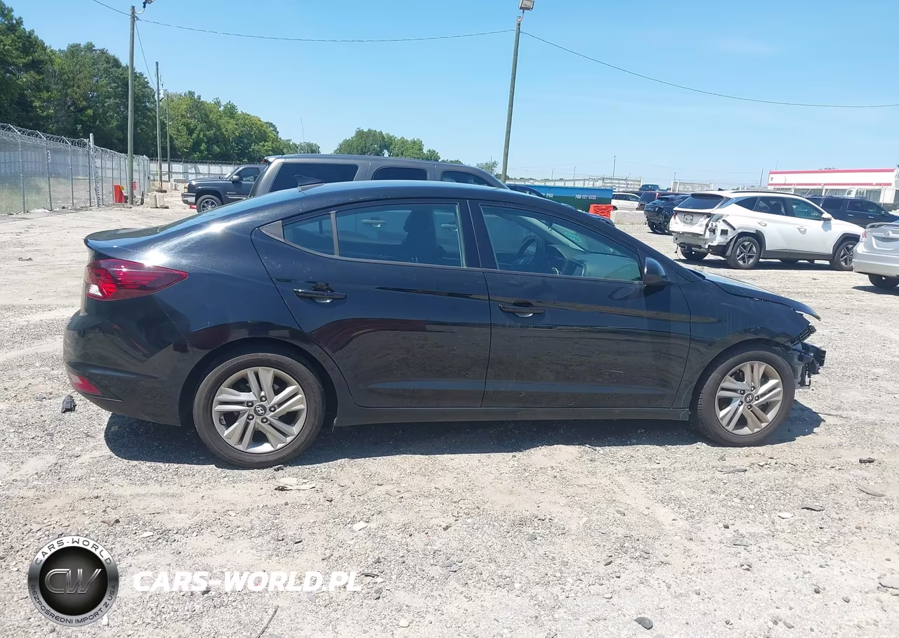 2019 Hyundai Elantra Sel VIN:5NPD84LF0KH461822 - 14