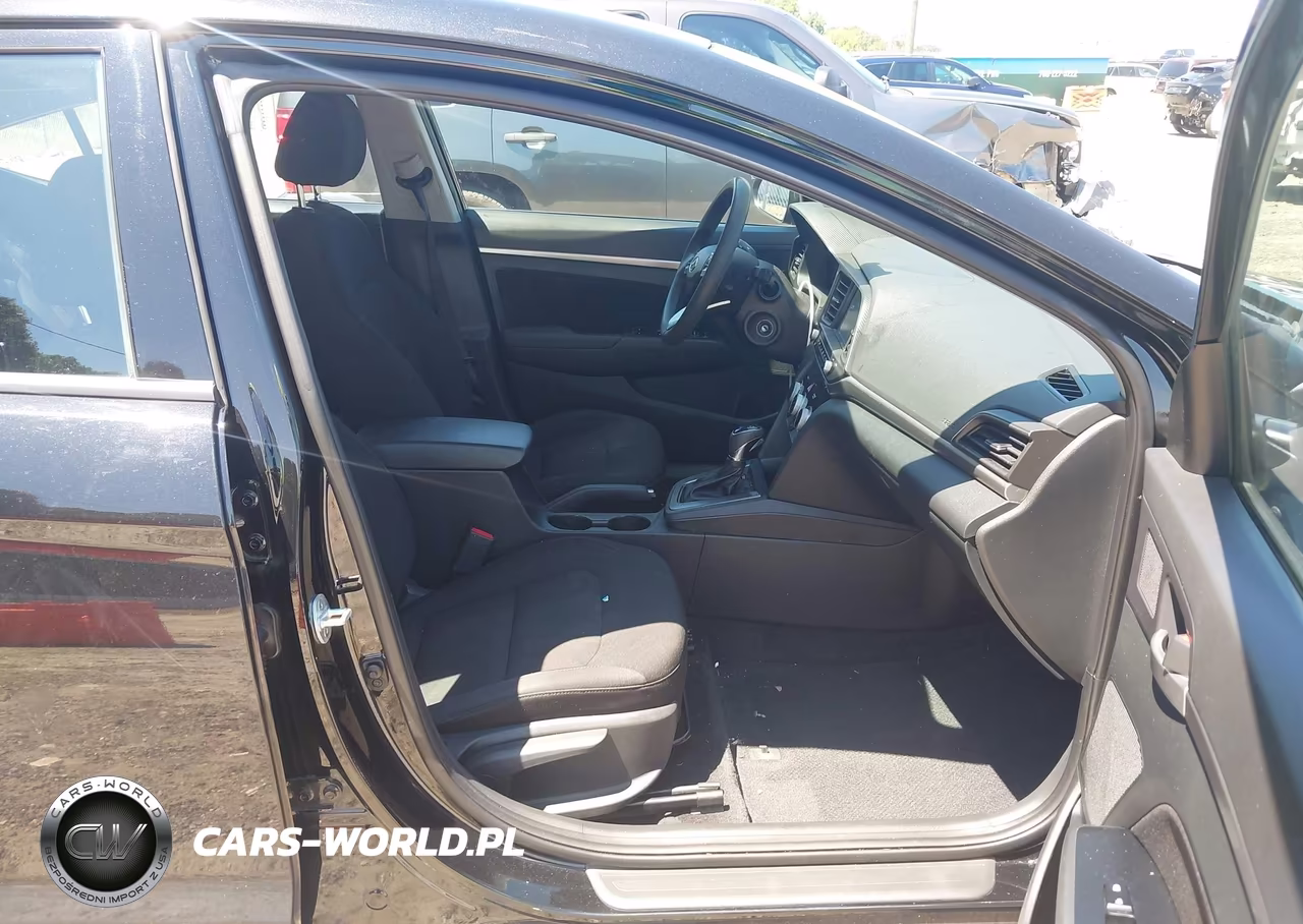 2019 Hyundai Elantra Sel VIN:5NPD84LF0KH461822 - 5