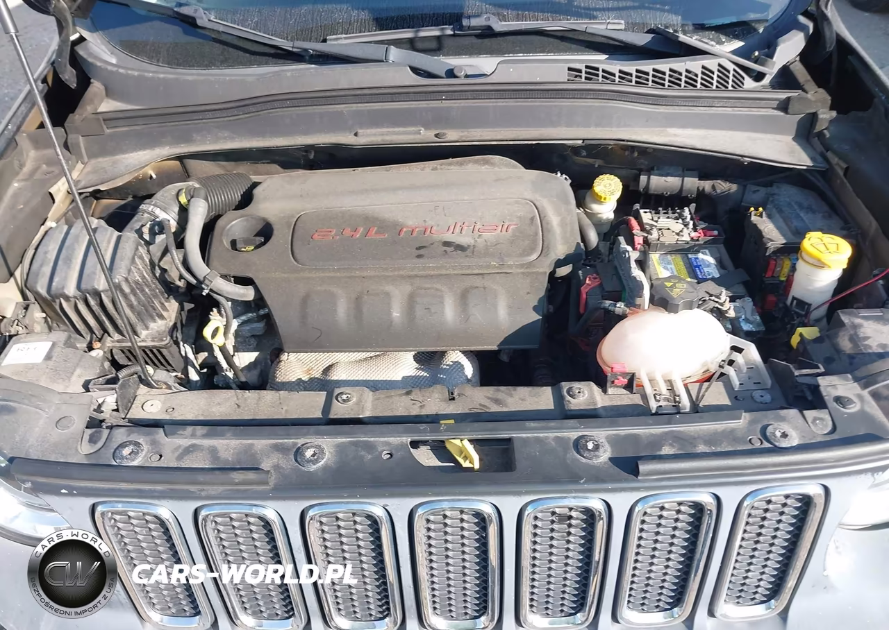 2015 Jeep Renegade Latitude VIN:ZACCJABT2FPC34781 - 10
