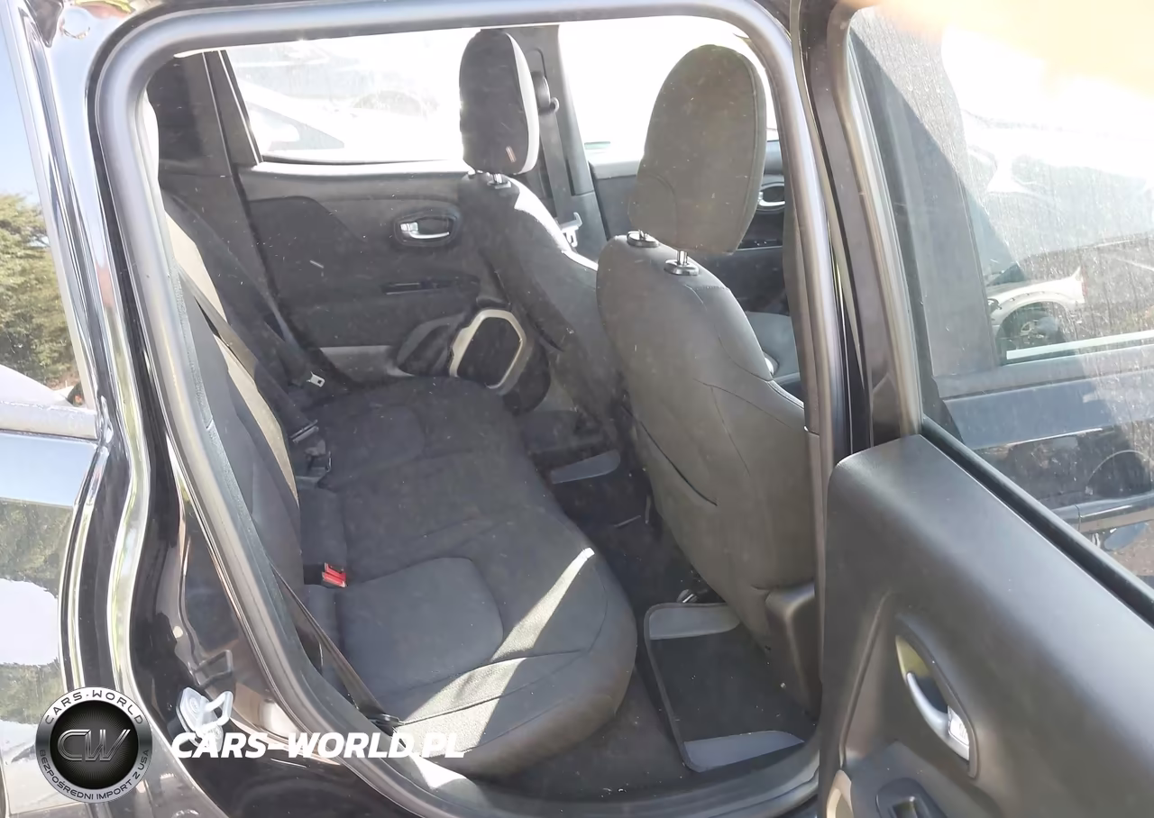 2015 Jeep Renegade Latitude VIN:ZACCJABT2FPC34781 - 8