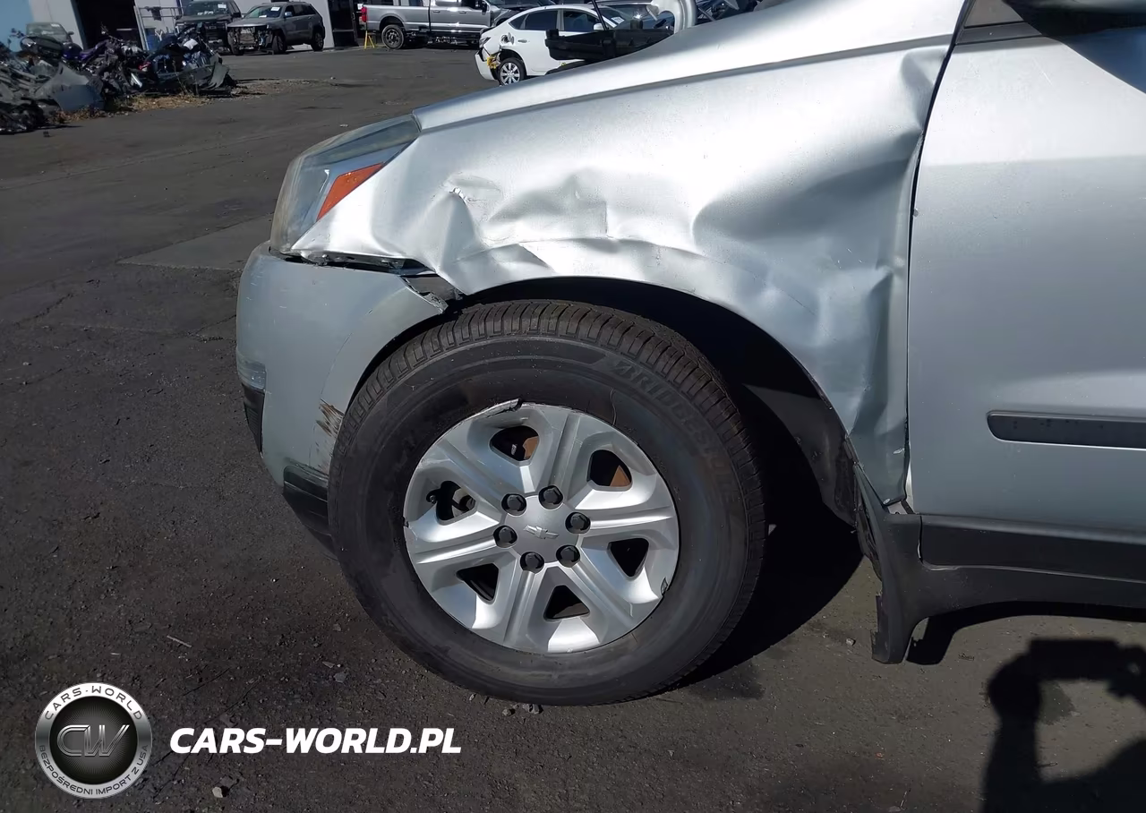 2016 Chevrolet Traverse Ls VIN:1GNKRFKD3GJ283927 - 6