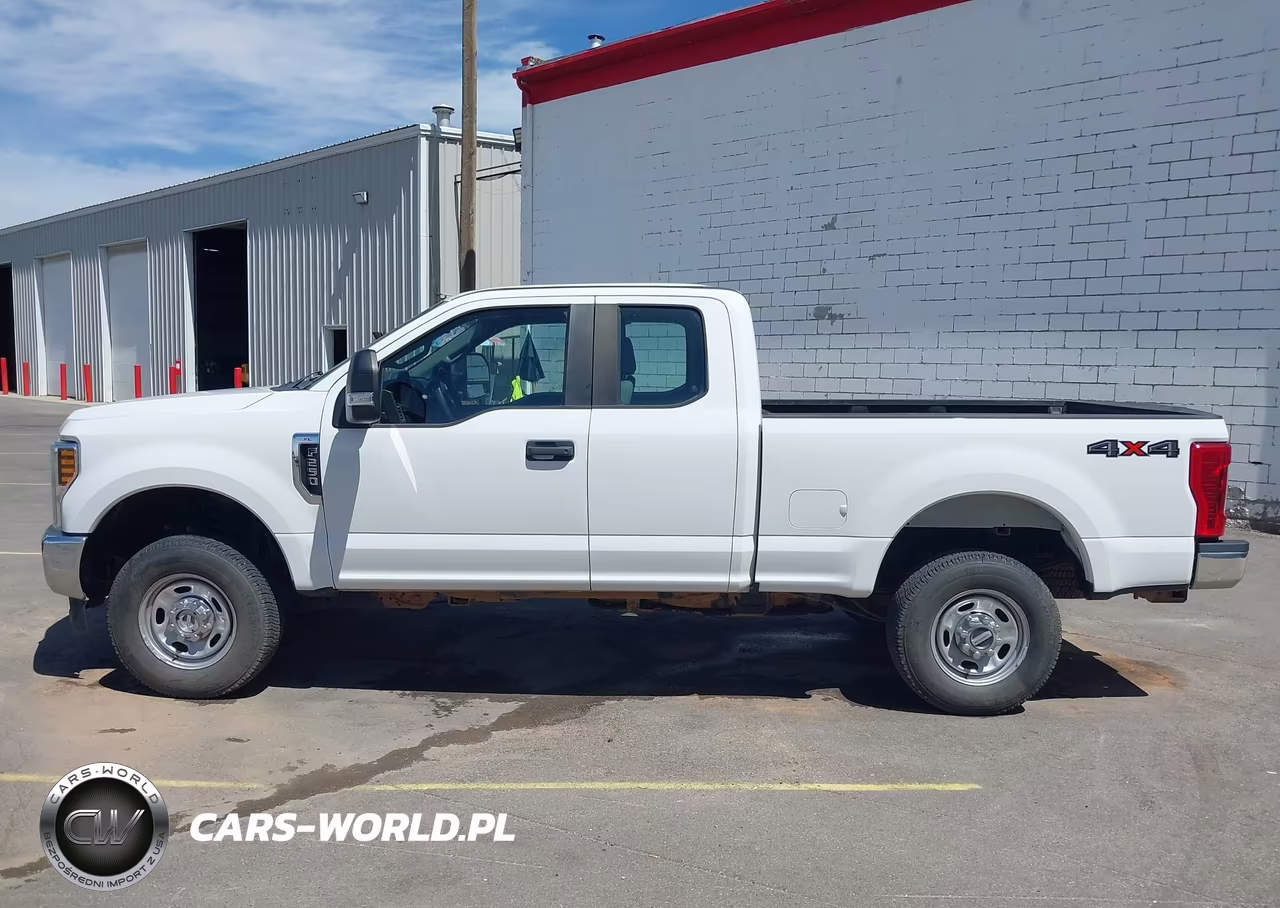 2018 Ford F-250 Xl VIN:1FT7X2B6XJEC22184 - 15