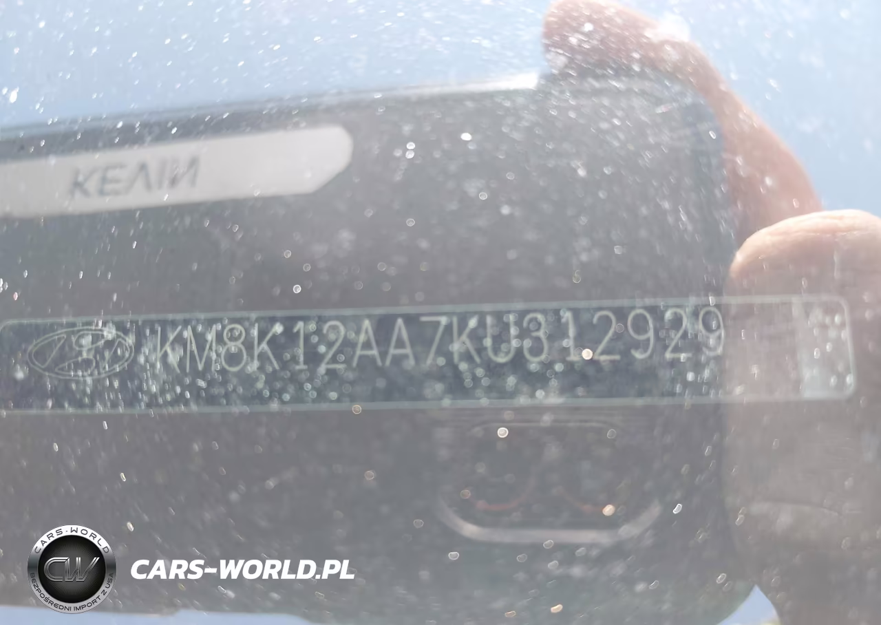 2019 Hyundai Kona Se VIN:KM8K12AA7KU312929 - 17