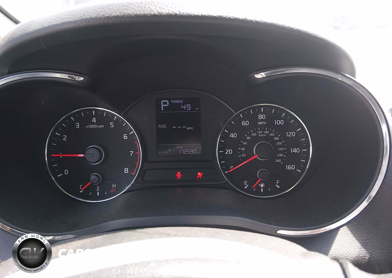 2018 Kia Forte Lx VIN:3KPFK4A7XJE244013 - 7