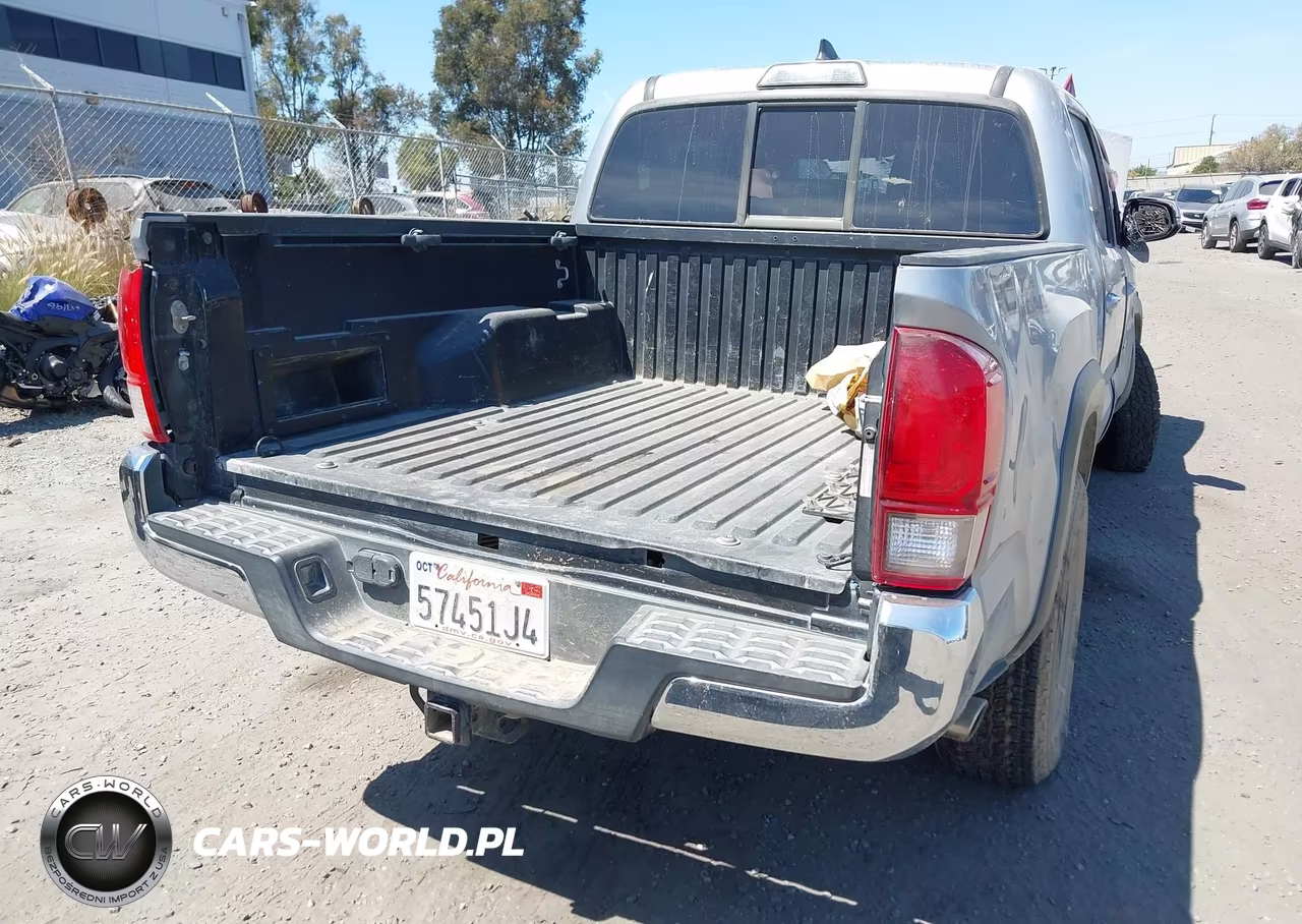 2016 Toyota Tacoma Trd Off Road VIN:3TMAZ5CN1GM004550 - 18