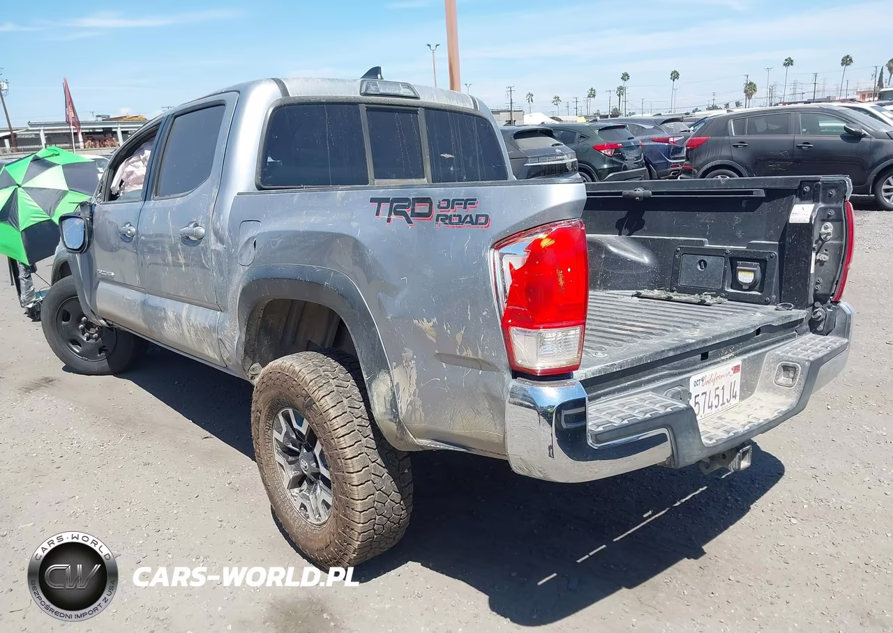 2016 Toyota Tacoma Trd Off Road VIN:3TMAZ5CN1GM004550 - 3