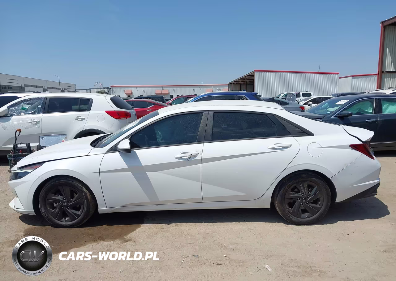 2022 Hyundai Elantra Sel VIN:5NPLM4AG0NH059709 - 13