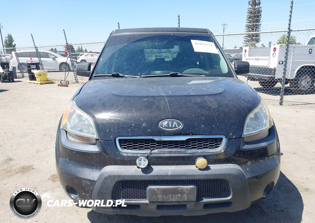 2010 Kia Soul + VIN:KNDJT2A21A7151204 - 14