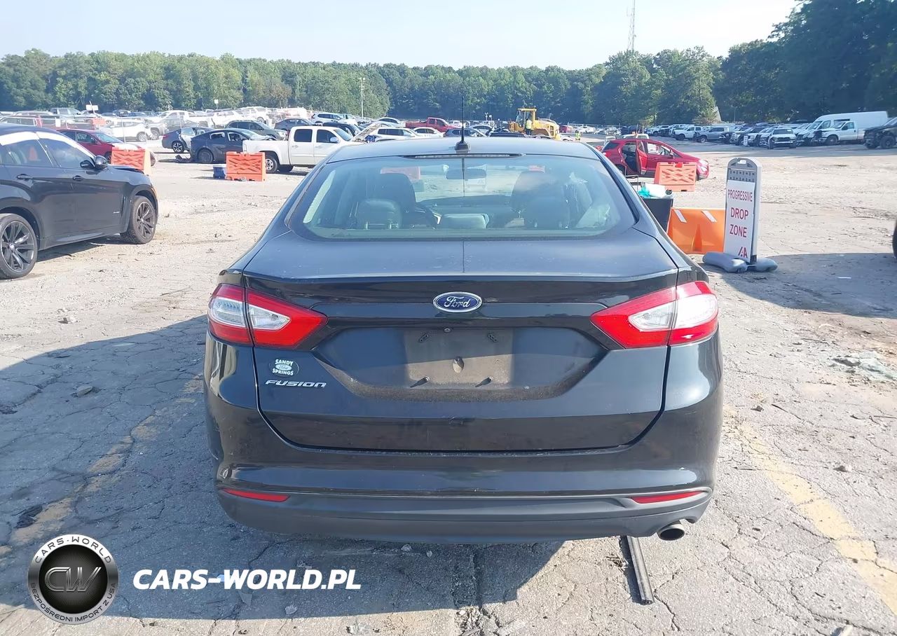 2015 Ford Fusion S VIN:3FA6P0G74FR148997 - 16