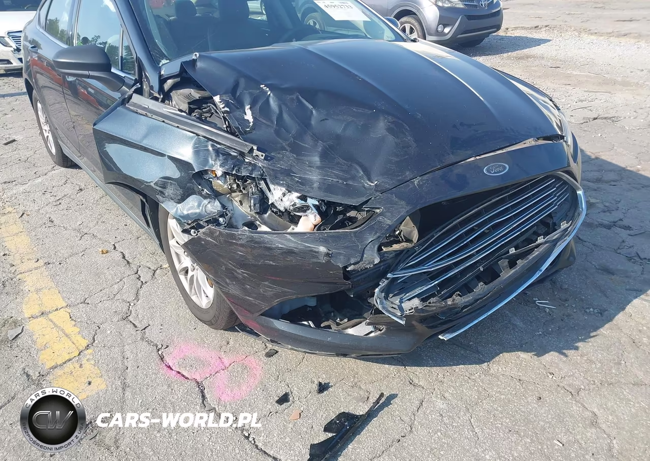 2015 Ford Fusion S VIN:3FA6P0G74FR148997 - 6