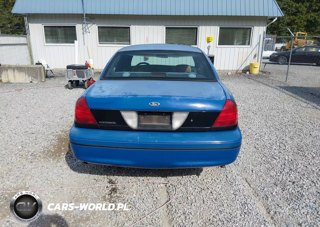 2000 Ford Crown Victoria Police Interceptor VIN:2FAFP71W0YX113161 - 17