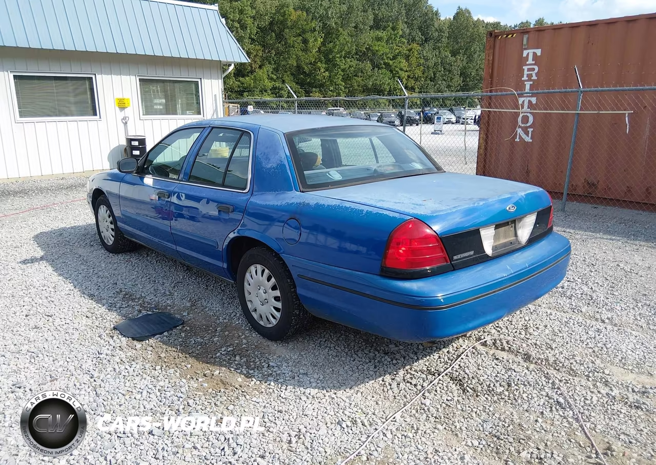 2000 Ford Crown Victoria Police Interceptor VIN:2FAFP71W0YX113161 - 3