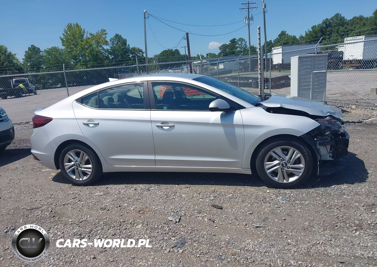 2019 Hyundai Elantra Sel VIN:5NPD84LF2KH403694 - 14