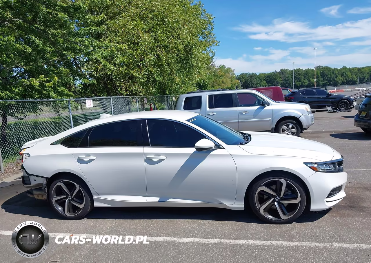 2020 Honda Accord Sport VIN:1HGCV1F34LA136024 - 13