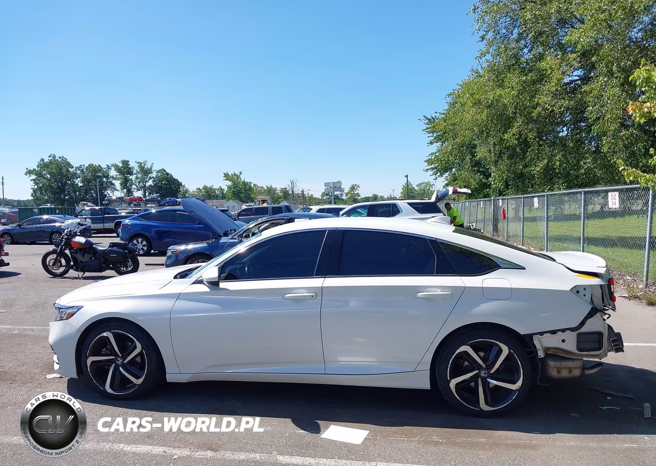 2020 Honda Accord Sport VIN:1HGCV1F34LA136024 - 14
