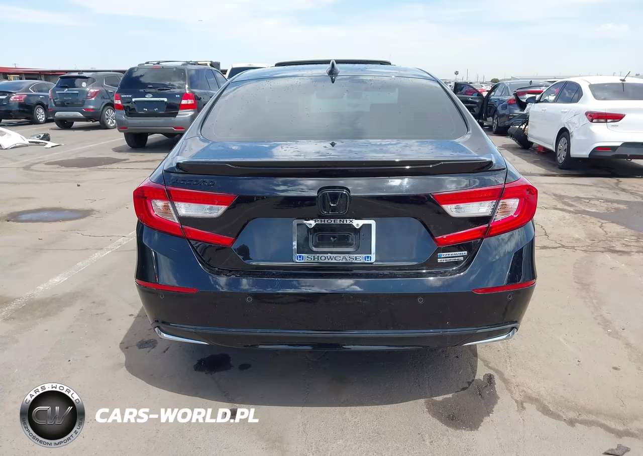 2022 Honda Accord Hybrid Touring VIN:1HGCV3F90NA017972 - 16