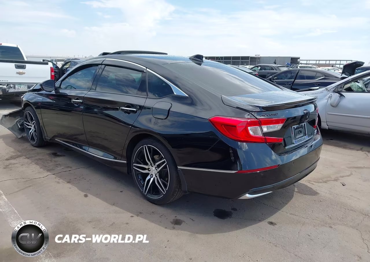 2022 Honda Accord Hybrid Touring VIN:1HGCV3F90NA017972 - 3