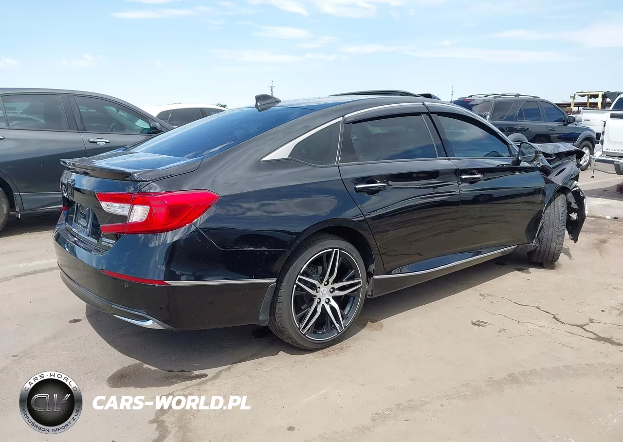 2022 Honda Accord Hybrid Touring VIN:1HGCV3F90NA017972 - 4