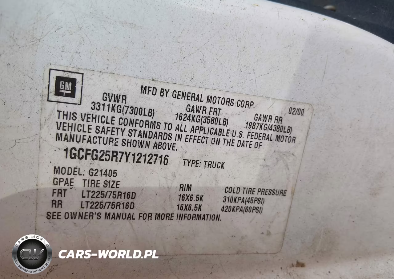 2000 Chevrolet Express VIN:1GCFG25R7Y1212716 - 9