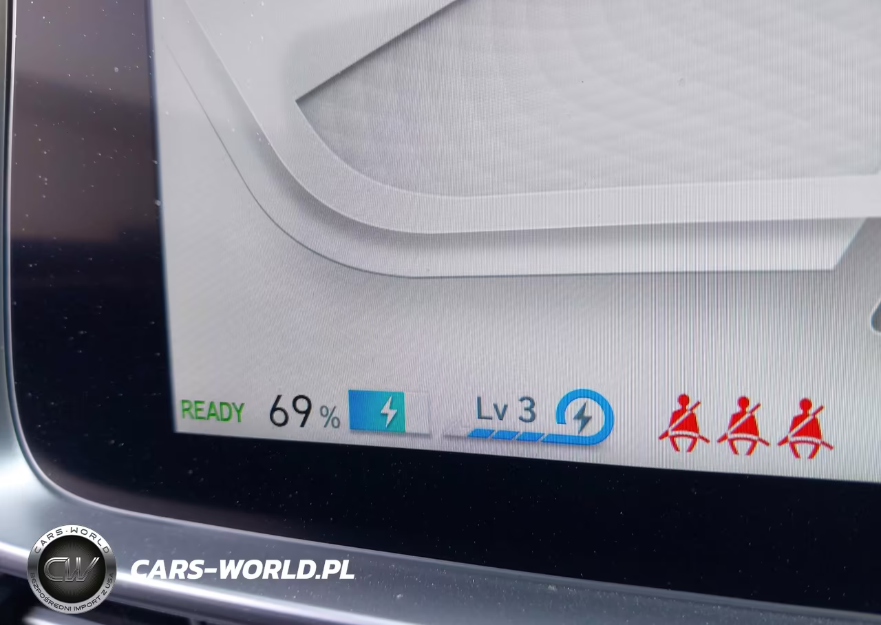 2024 Hyundai Ioniq 6 Limited VIN:KMHM54AA7RA075119 - 18