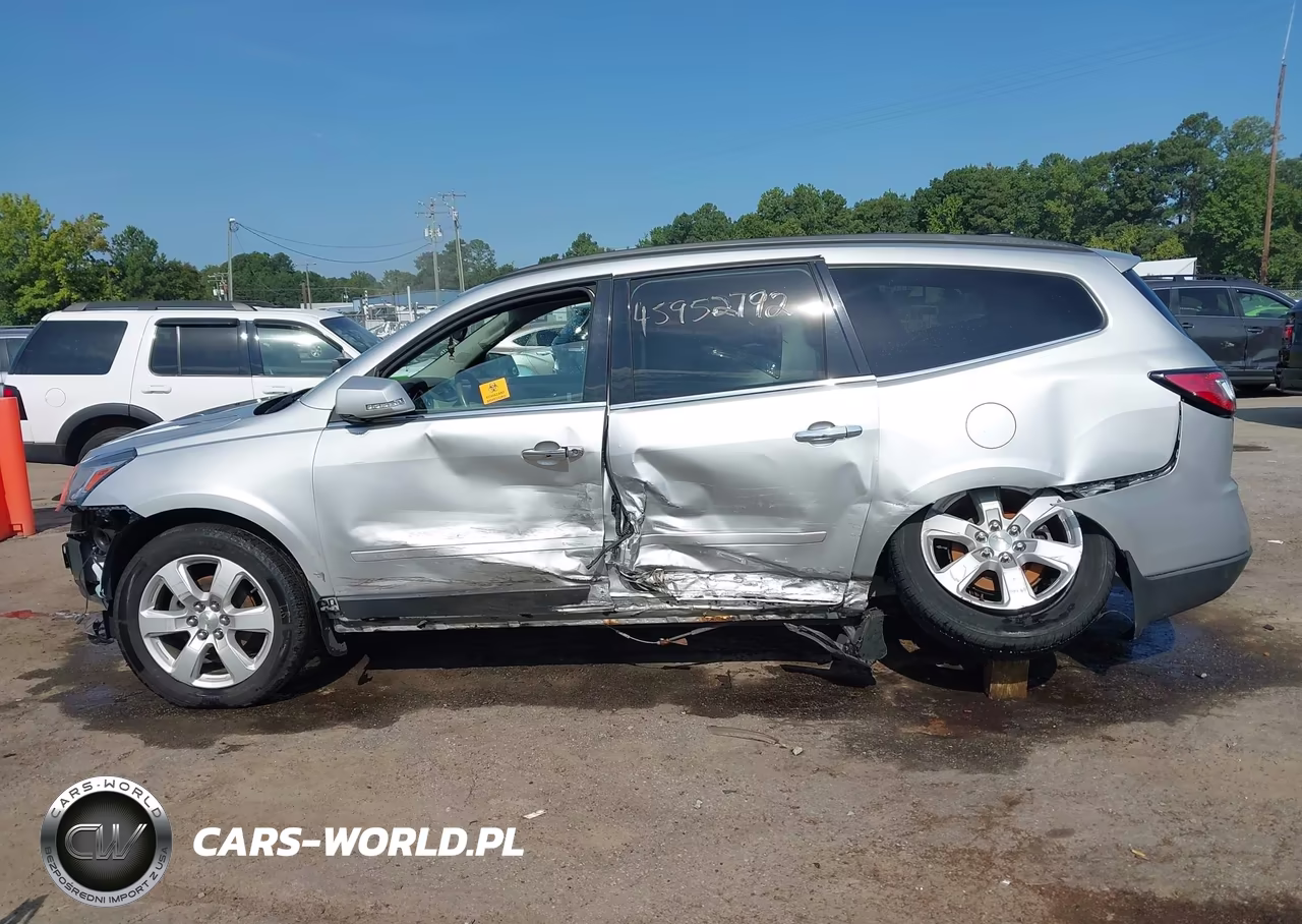 2017 Chevrolet Traverse Lt VIN:1GNKVGKD4HJ145347 - 14