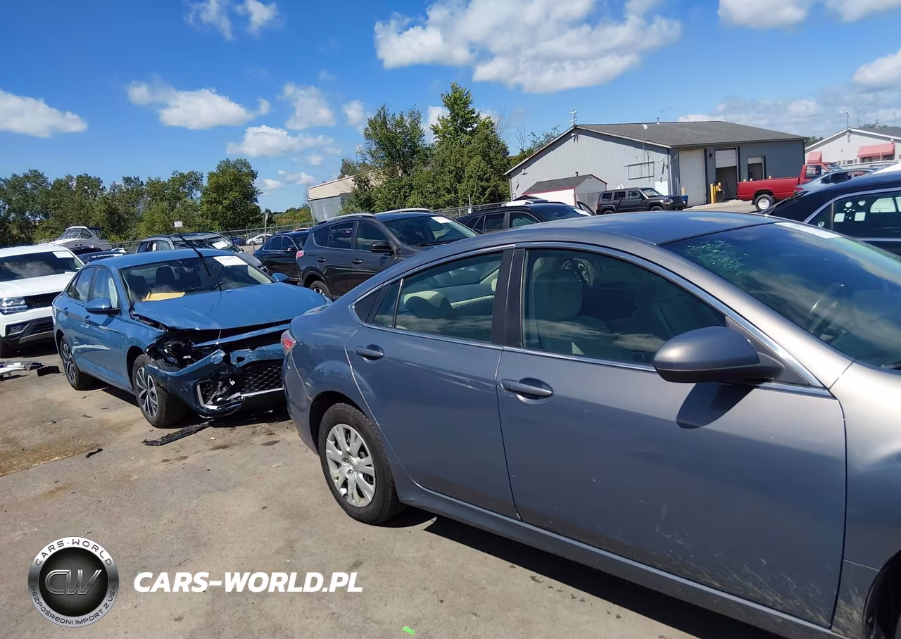 2010 Mazda Mazda6 I Sport VIN:1YVHZ8BH5A5M46640 - 13