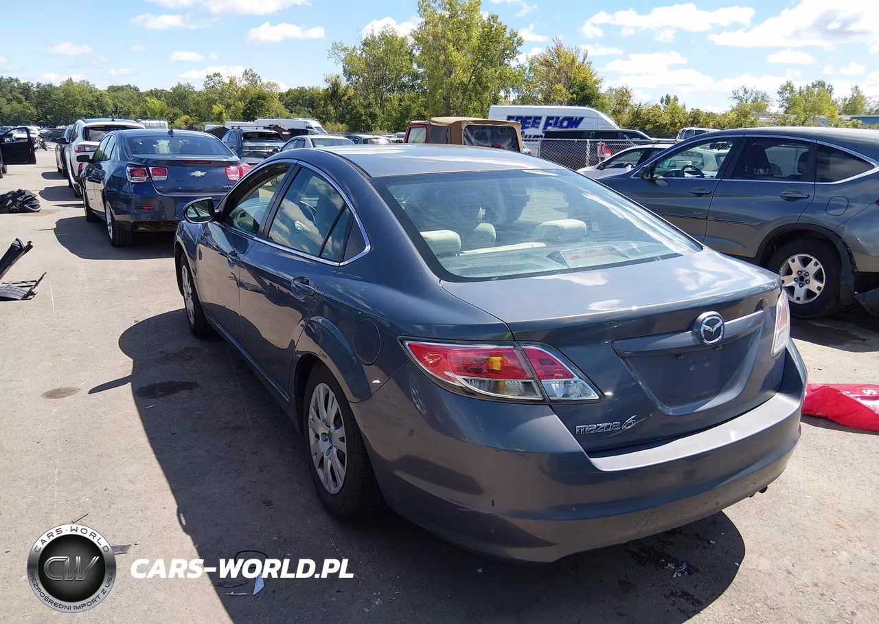 2010 Mazda Mazda6 I Sport VIN:1YVHZ8BH5A5M46640 - 3