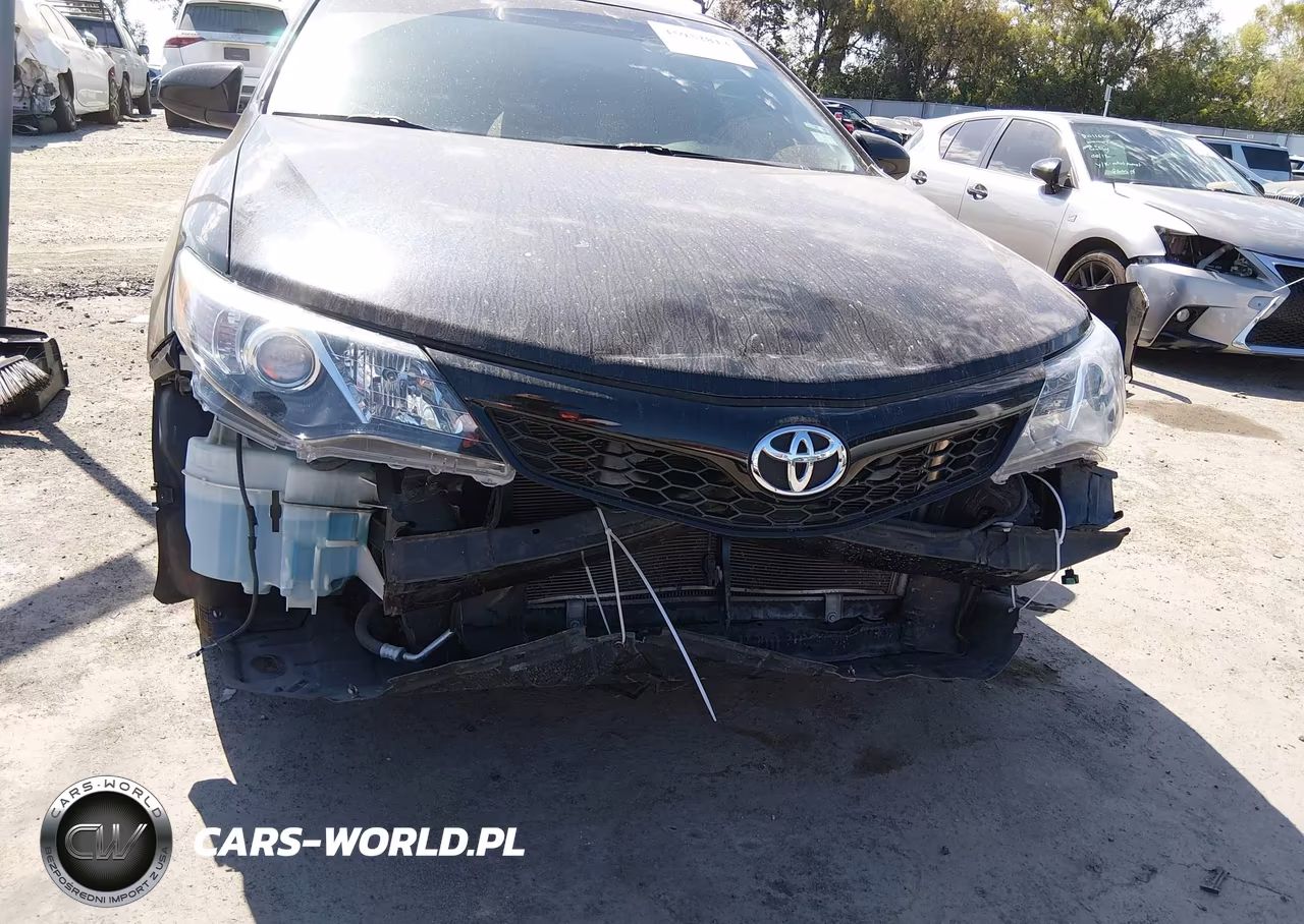 2014 Toyota Camry Se VIN:4T1BF1FK6EU461415 - 18