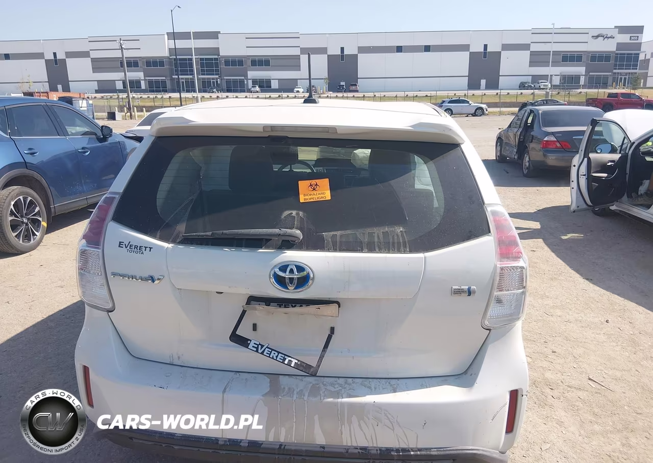 2017 Toyota Prius V Three VIN:JTDZN3EU8HJ057445 - 15