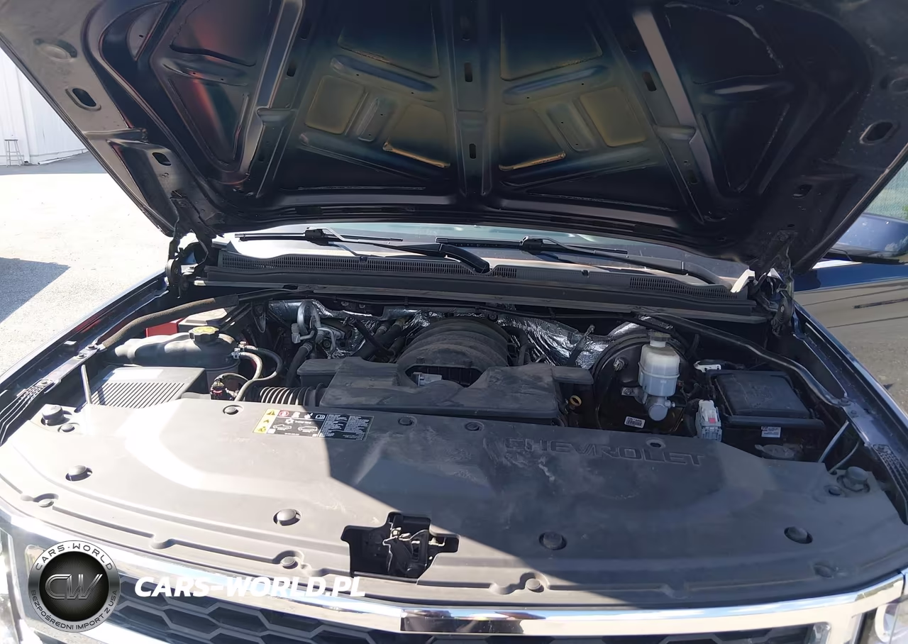 2018 Chevrolet Tahoe Ls VIN:1GNSKAEC9JR338593 - 10