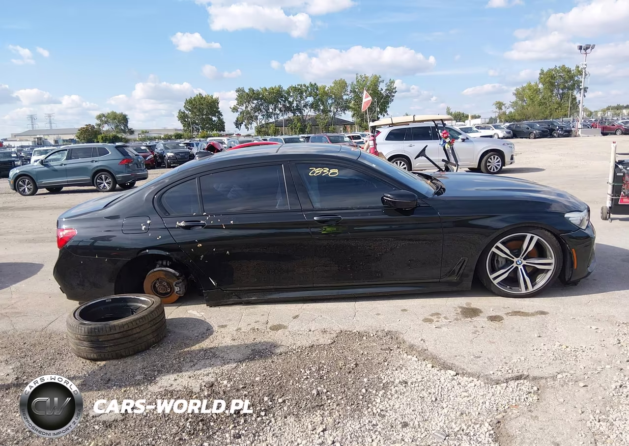 2018 BMW 740I xDrive VIN:WBA7E4C55JGV24202 - 12