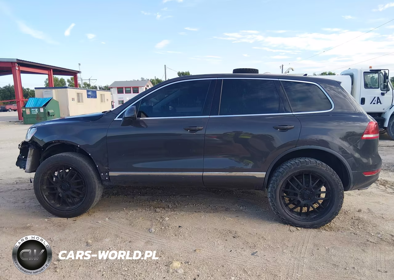2013 Volkswagen Touareg Tdi Executive VIN:WVGEP9BP4DD000528 - 14