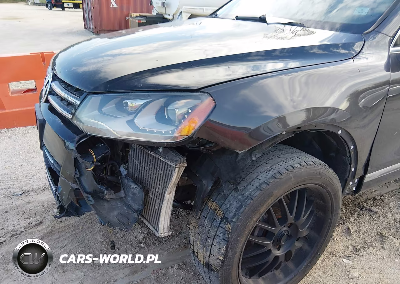 2013 Volkswagen Touareg Tdi Executive VIN:WVGEP9BP4DD000528 - 17
