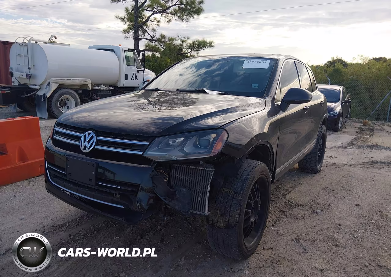 2013 Volkswagen Touareg Tdi Executive VIN:WVGEP9BP4DD000528 - 2