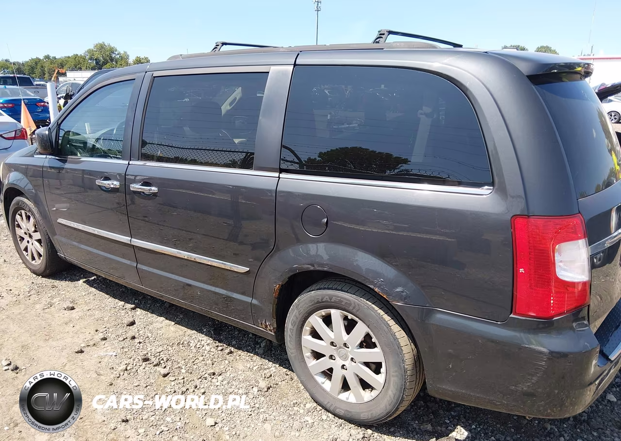 2011 Chrysler Town & Country Touring-L VIN:2A4RR8DG3BR617172 - 14