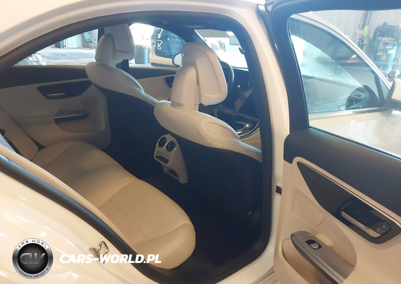 2024 Mercedes-Benz C 300 VIN:W1KAF4HB0RR156263 - 8