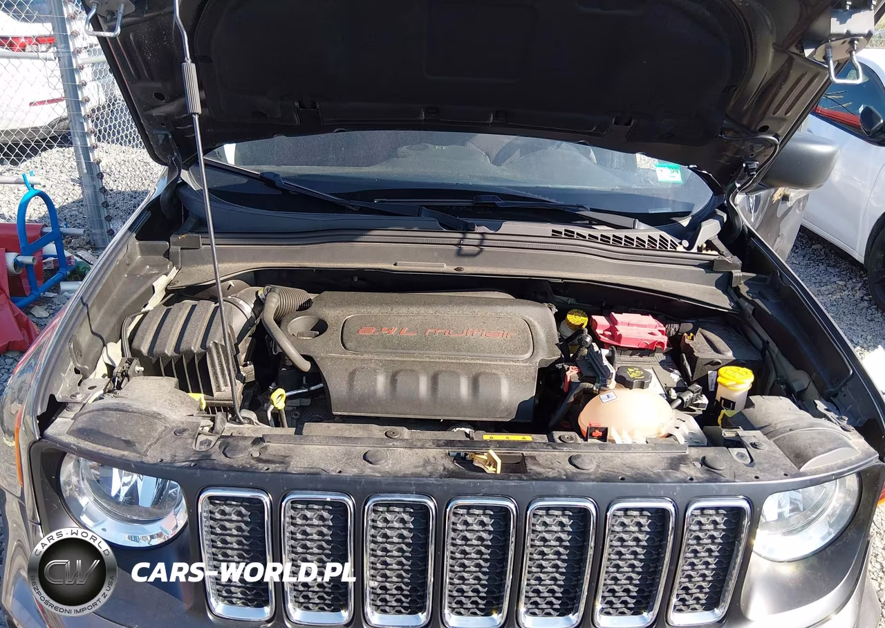 2020 Jeep Renegade Sport 4X4 VIN:ZACNJBAB6LPM07556 - 10