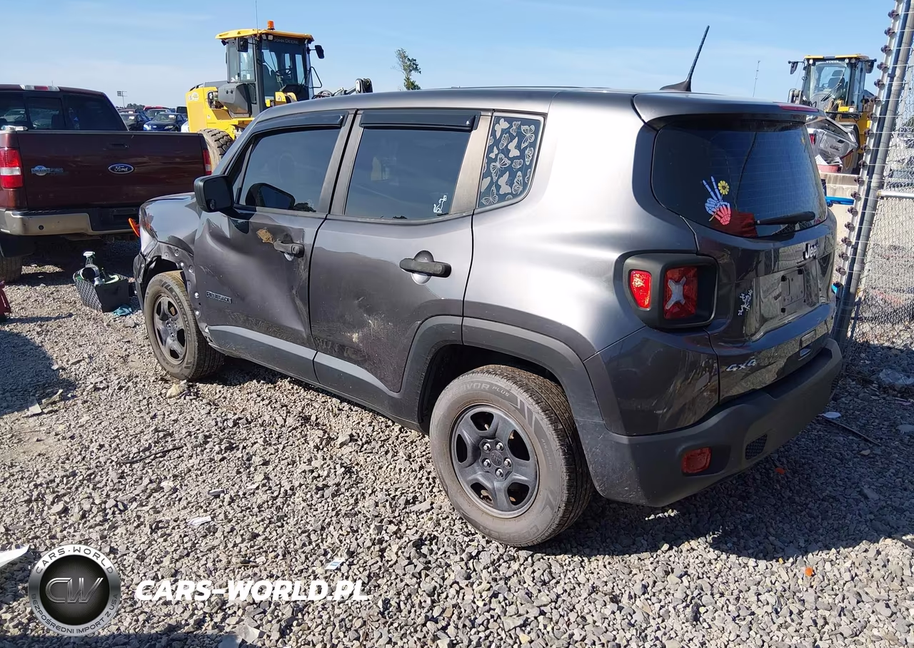 2020 Jeep Renegade Sport 4X4 VIN:ZACNJBAB6LPM07556 - 3