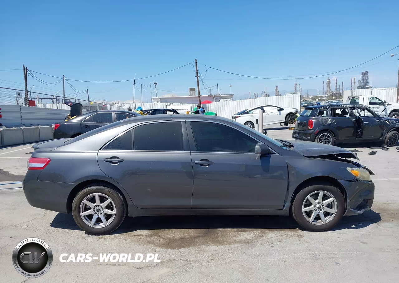 2011 Toyota Camry Le VIN:4T1BF3EK5BU776439 - 14