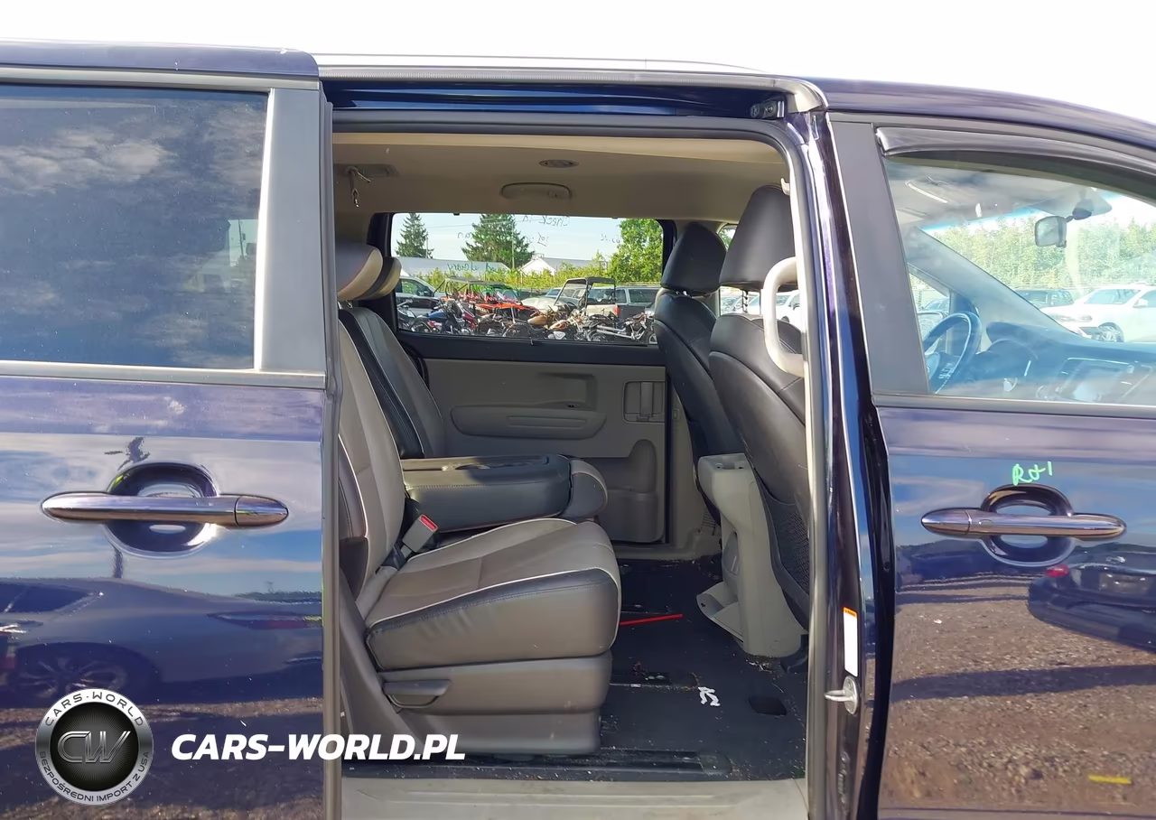2018 Kia Sedona Lx VIN:KNDMB5C17J6397136 - 8