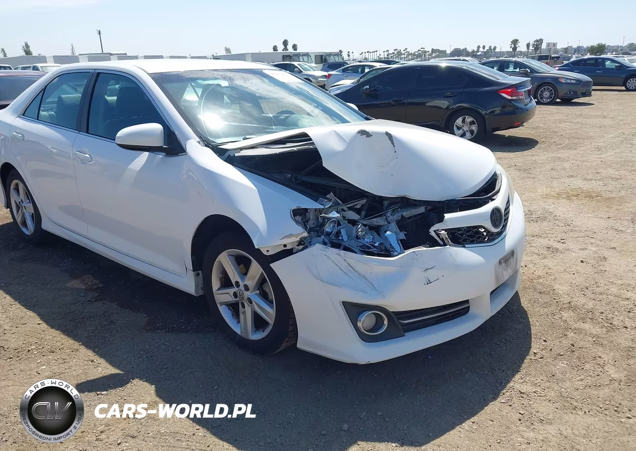2014 Toyota Camry Se VIN:4T1BF1FK0EU460566 - 6