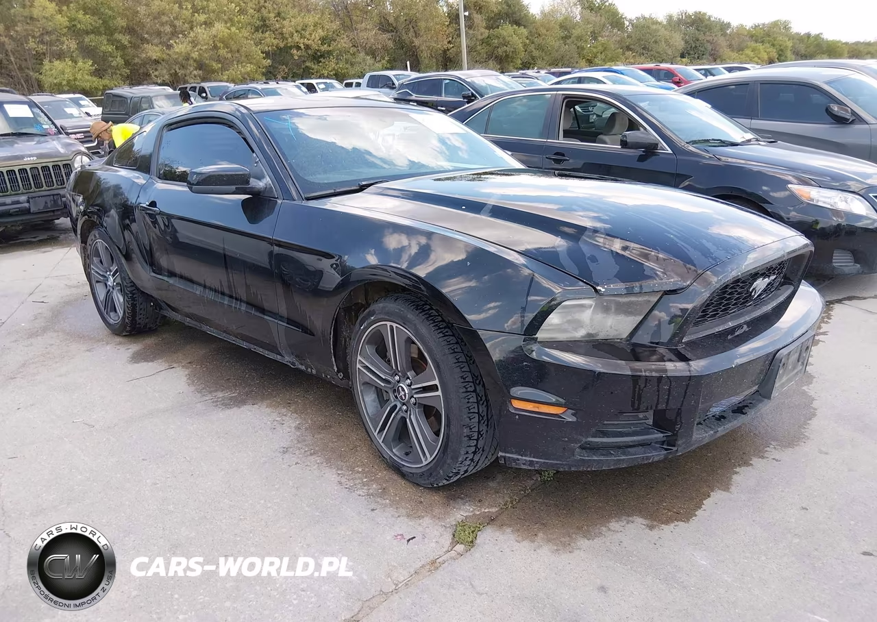 2013 Ford Mustang V6 VIN:1ZVBP8AM1D5215946 - 1